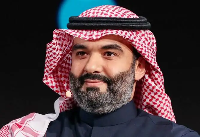 معالي المهندس عبدالله بن عامر السواحه.. قيادة وطنية ترسم ملامح التحول الرقمي واقتصاد المستقبل
